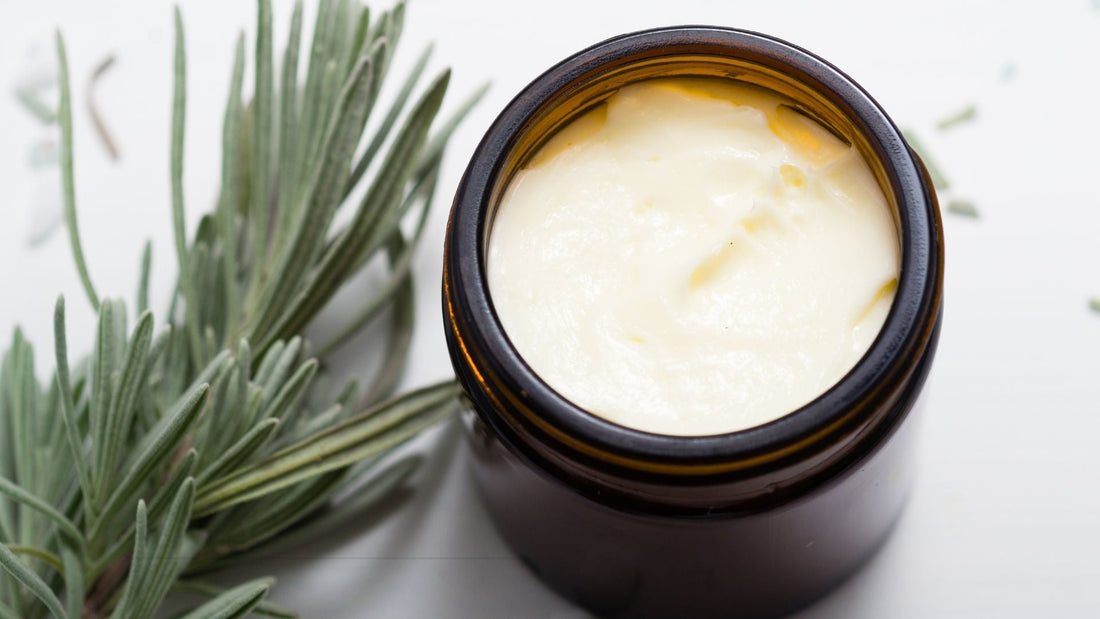 The Benefits of Using a Natural Skin Care Moisturizer for Radiant, Healthy Skin